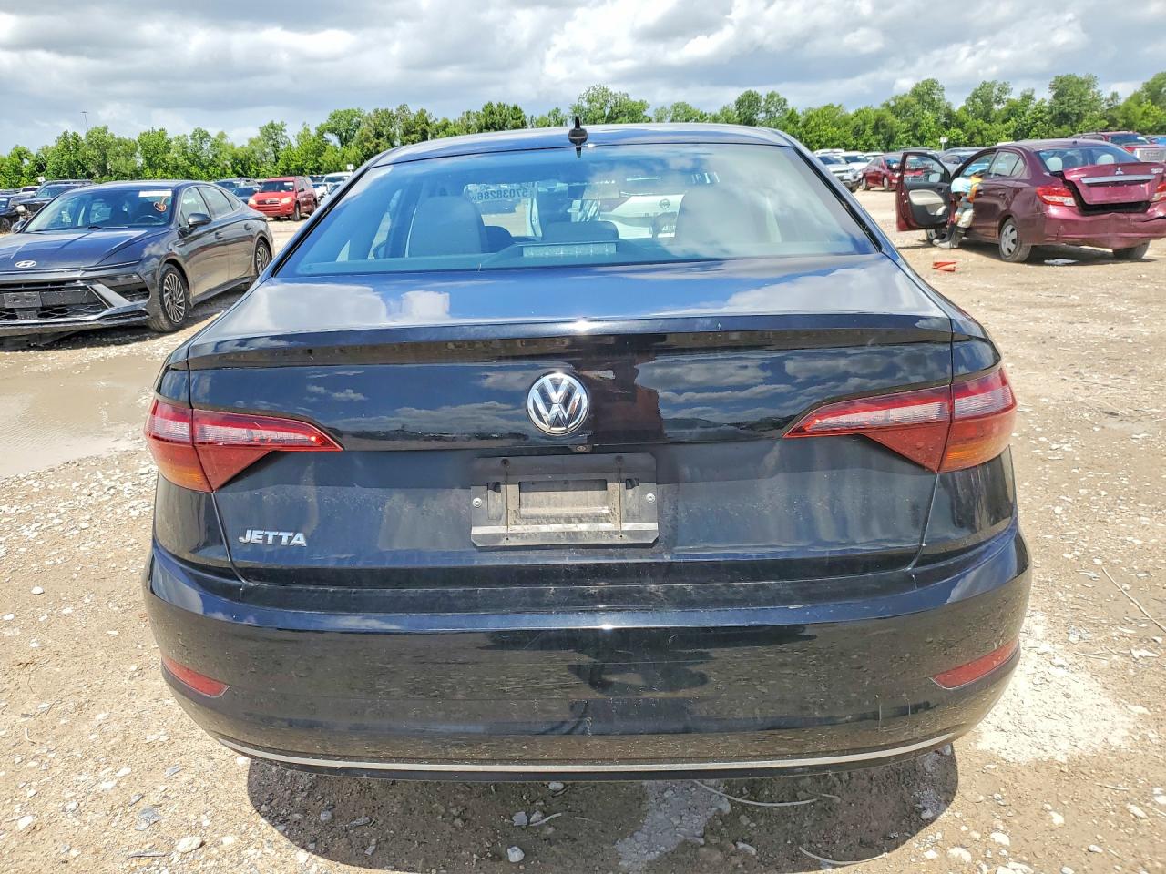 Volkswagen Jetta S