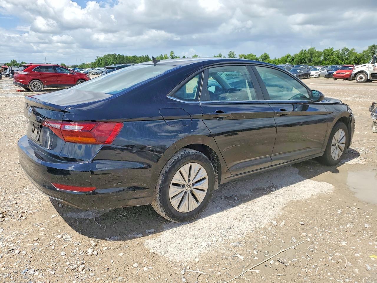 Volkswagen Jetta S