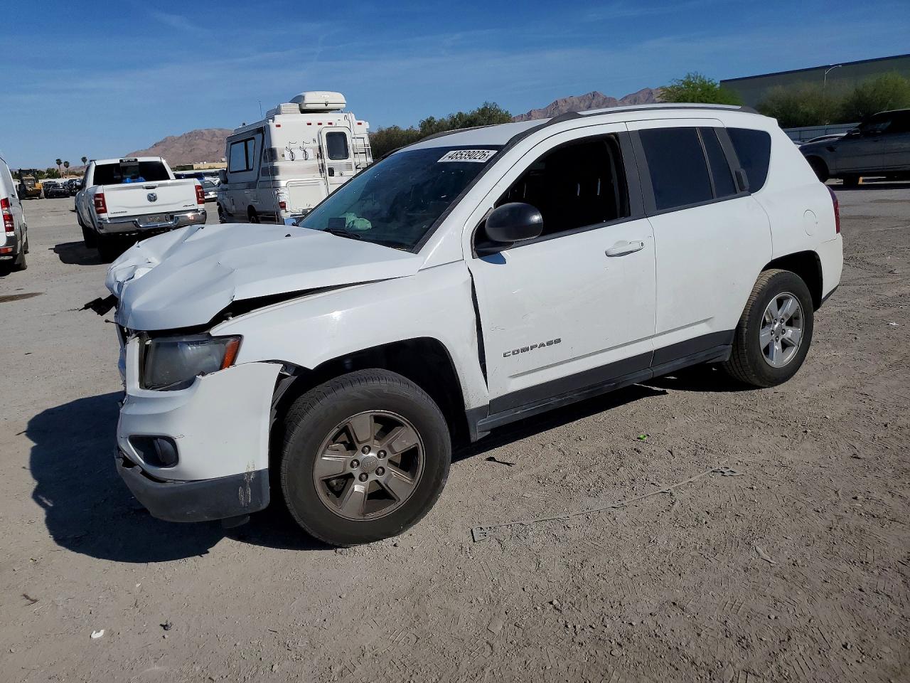 Salvage Jeep Compass Image