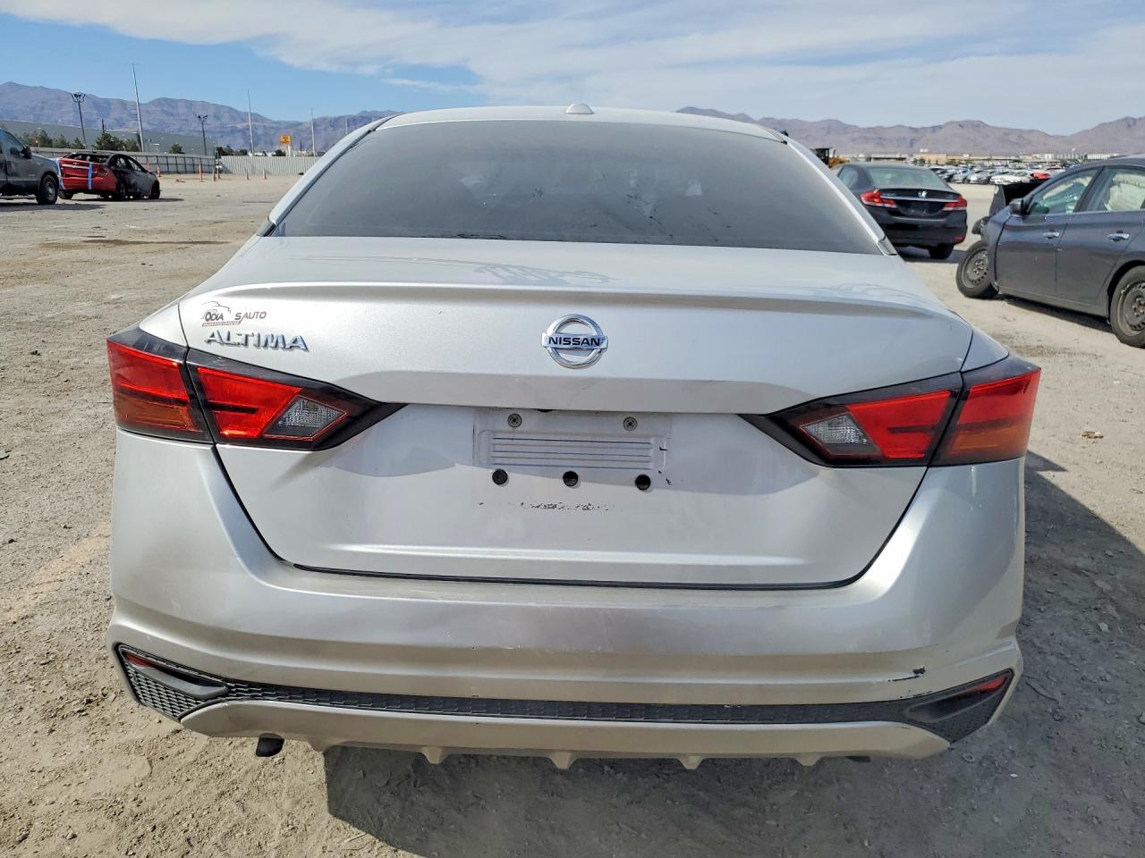 Nissan Altima S