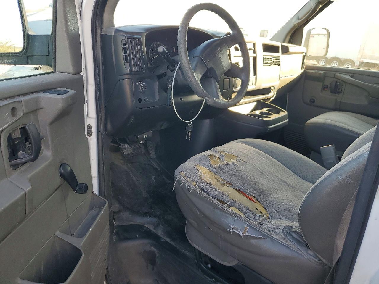 GMC Savana Cutaway G3500