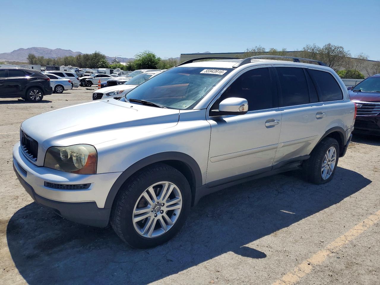 Salvage Volvo XC90 Image