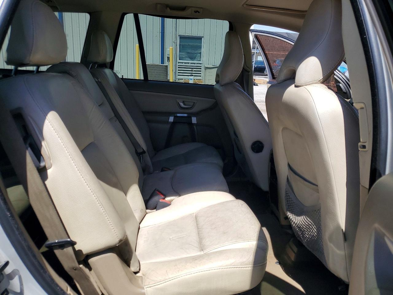 Volvo XC90 3.2