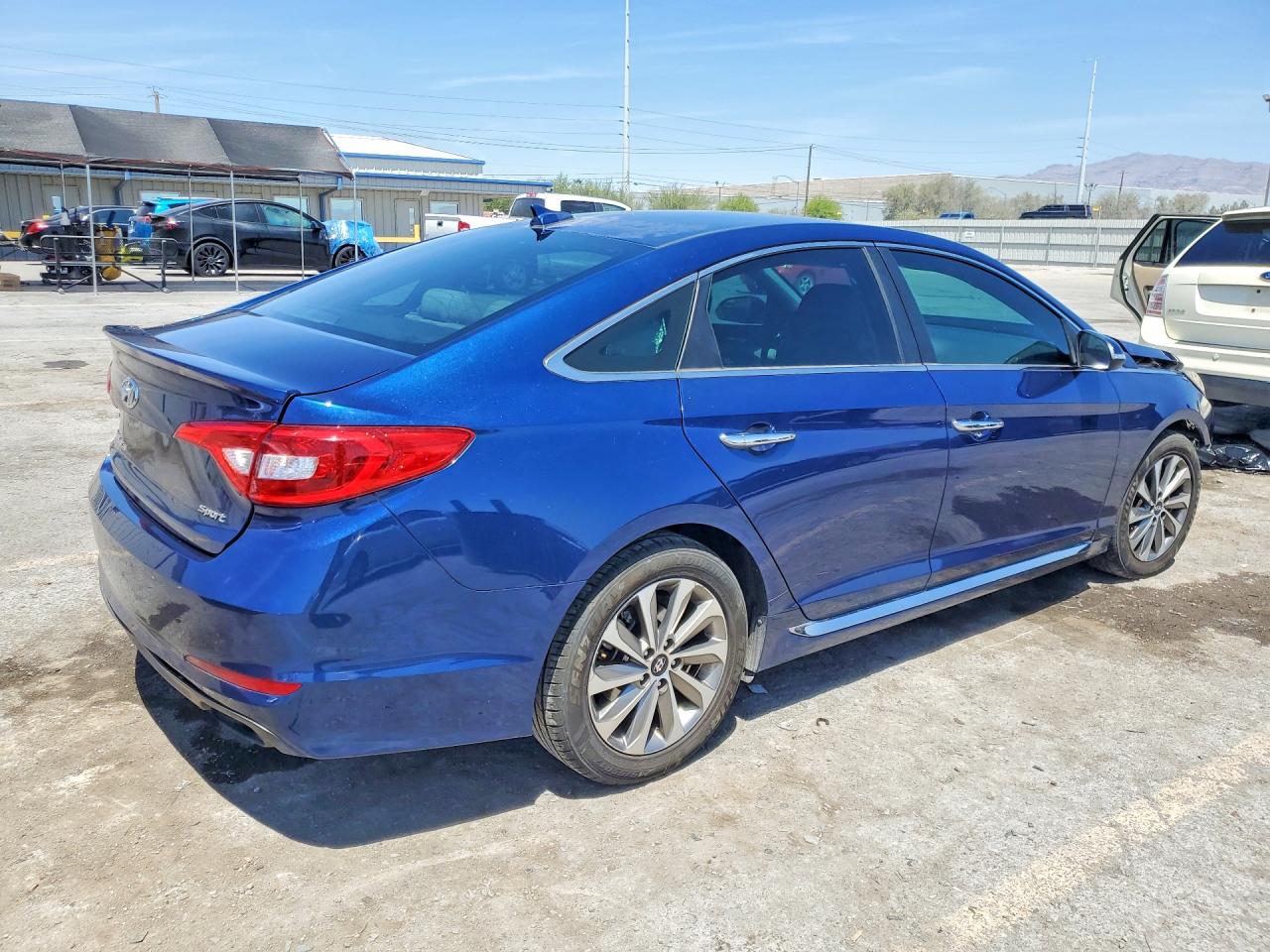 Hyundai SONATA Sport
