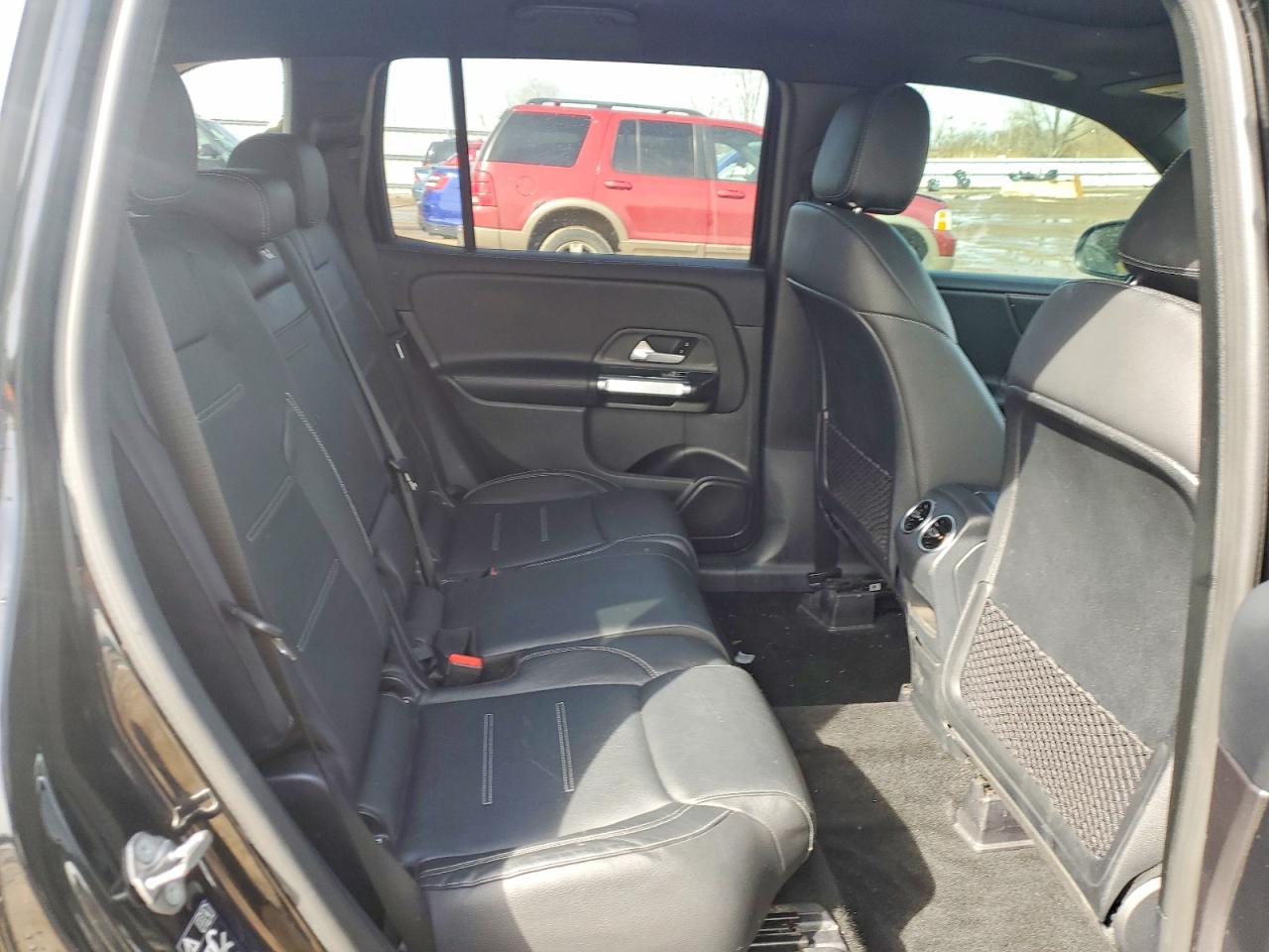 Mercedes-Benz GLB 250 4matic