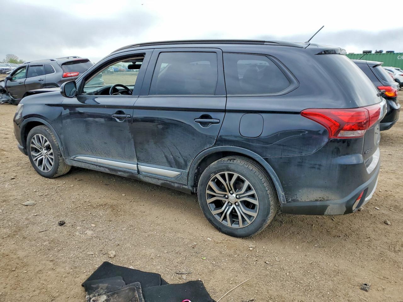 Mitsubishi Outlander Se