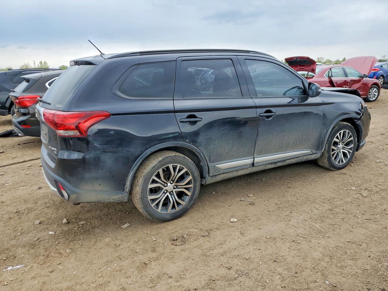 Mitsubishi Outlander Se