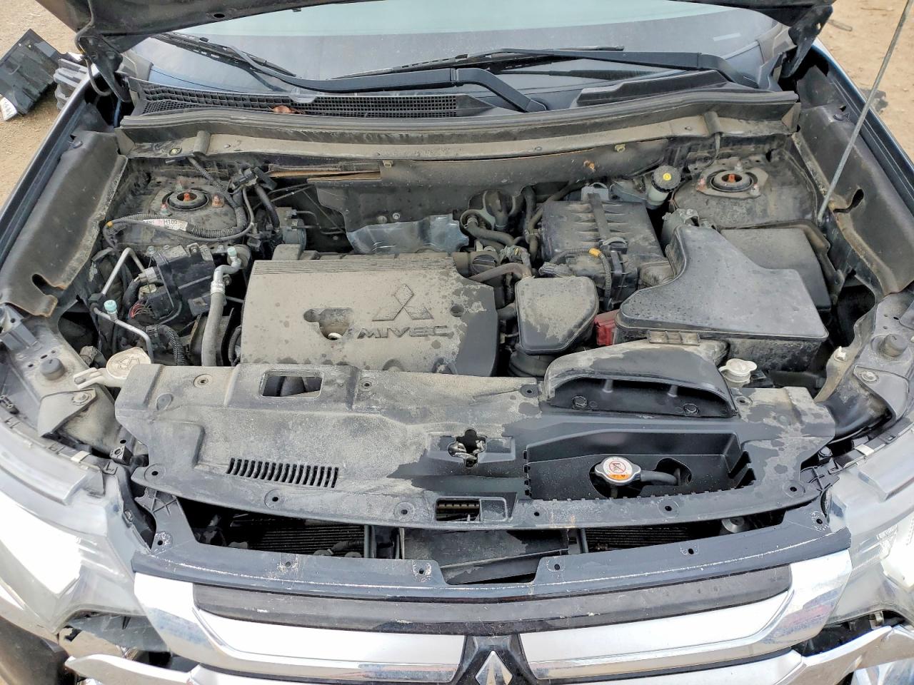 Mitsubishi Outlander Se