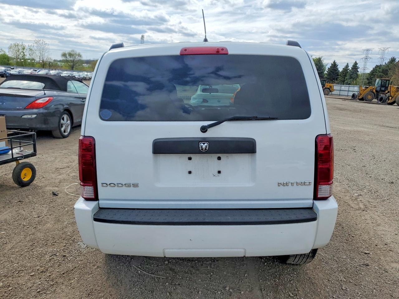 Dodge Nitro Heat