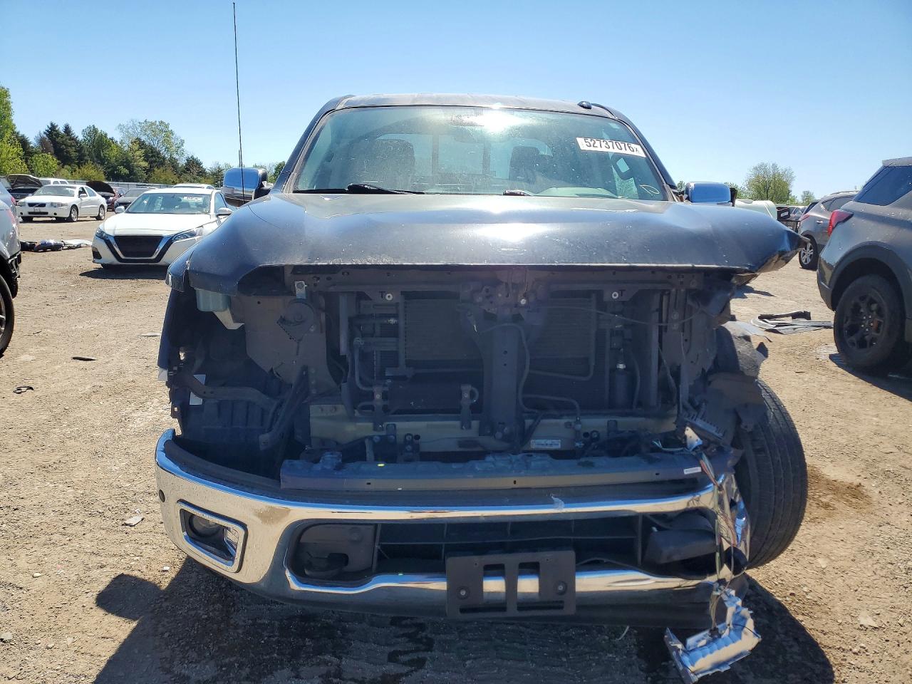 Nissan Titan Sl