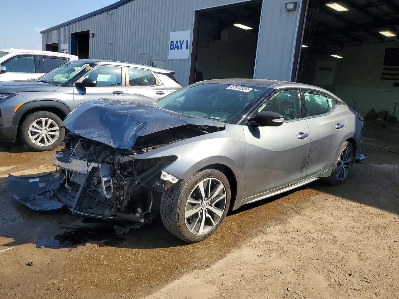 Salvage Nissan Maxima Image