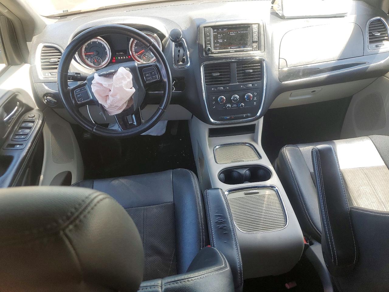 Dodge Caravan Sxt