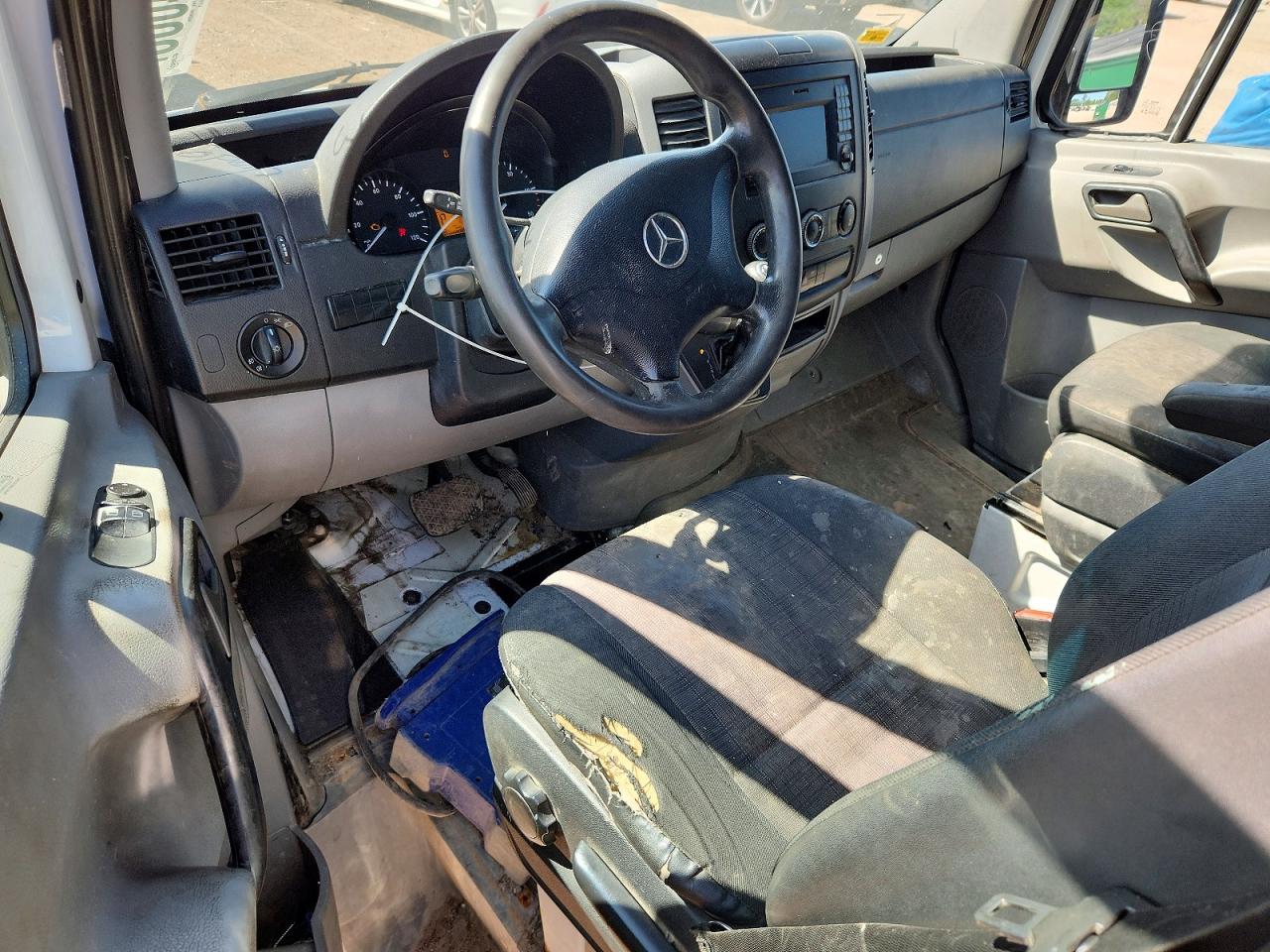 Mercedes-Benz Sprinter 2500