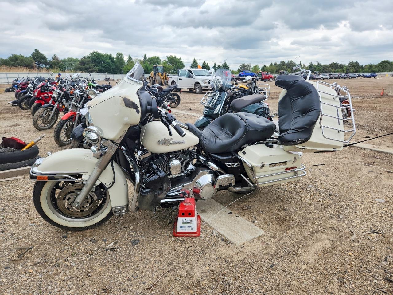 Harley-Davidson Fl