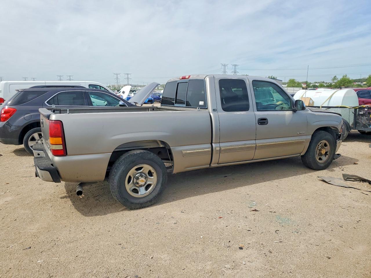 Chevrolet Silverado C1500