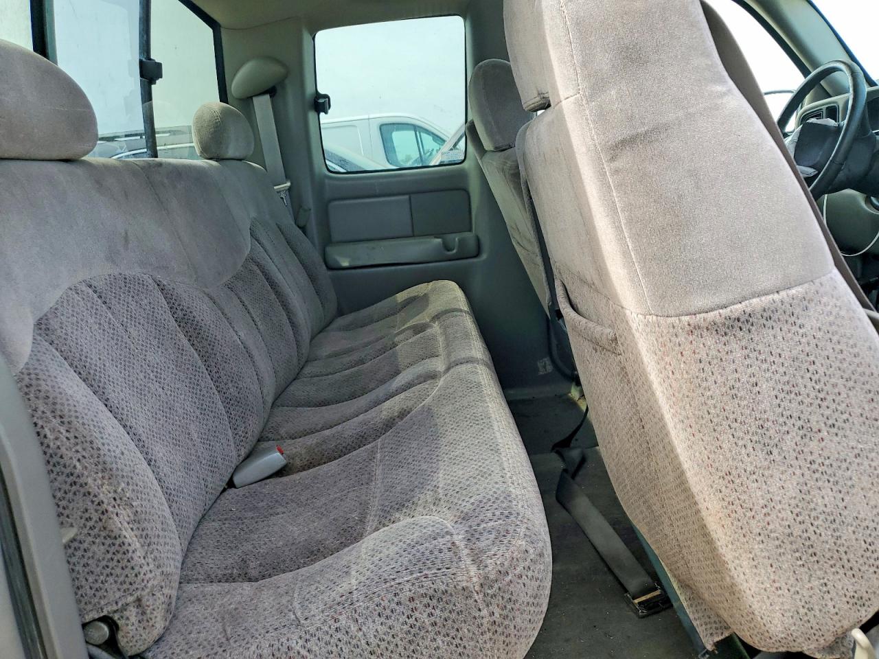 Chevrolet Silverado C1500