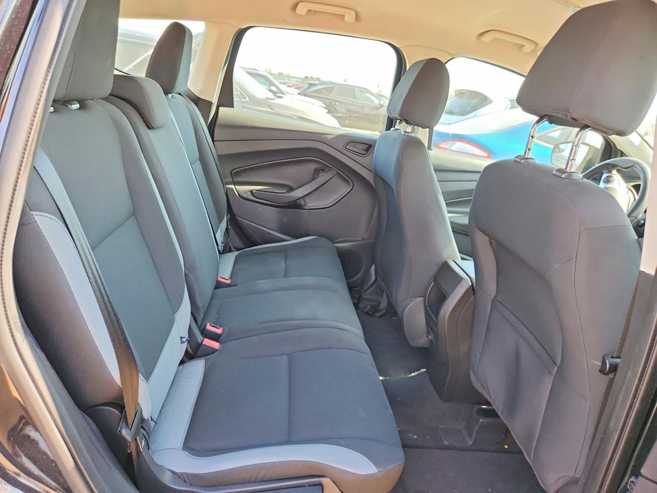 Ford Escape S