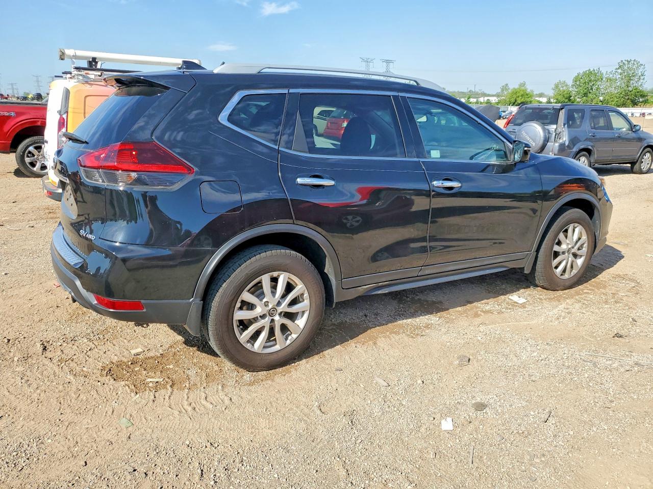 Nissan Rogue Sv