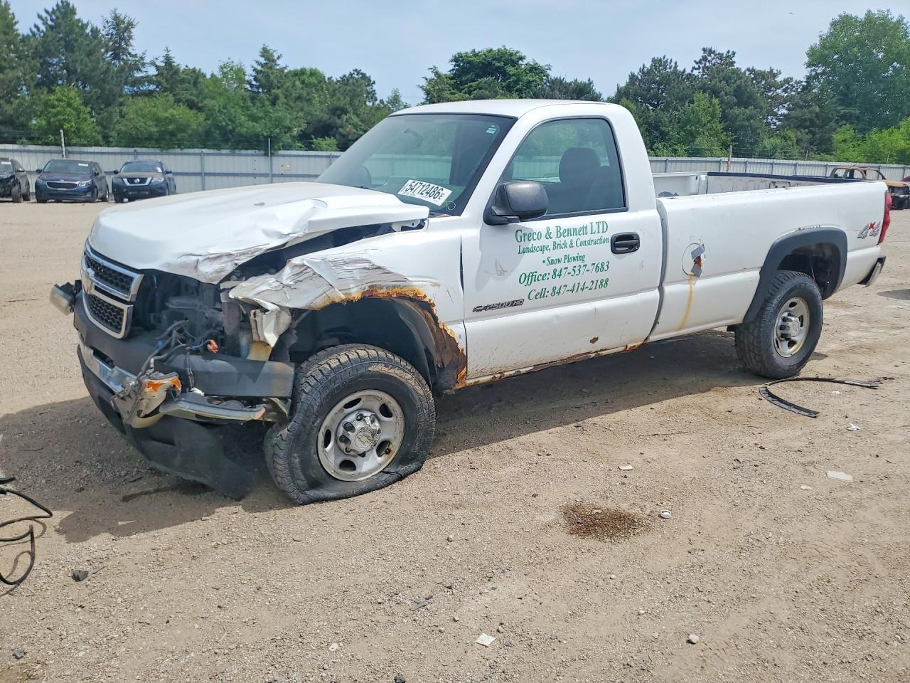 Salvage Chevrolet Silverado Image