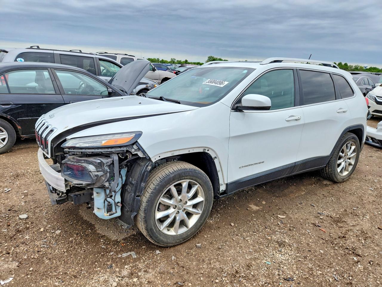 Salvage Jeep Cherokee Image