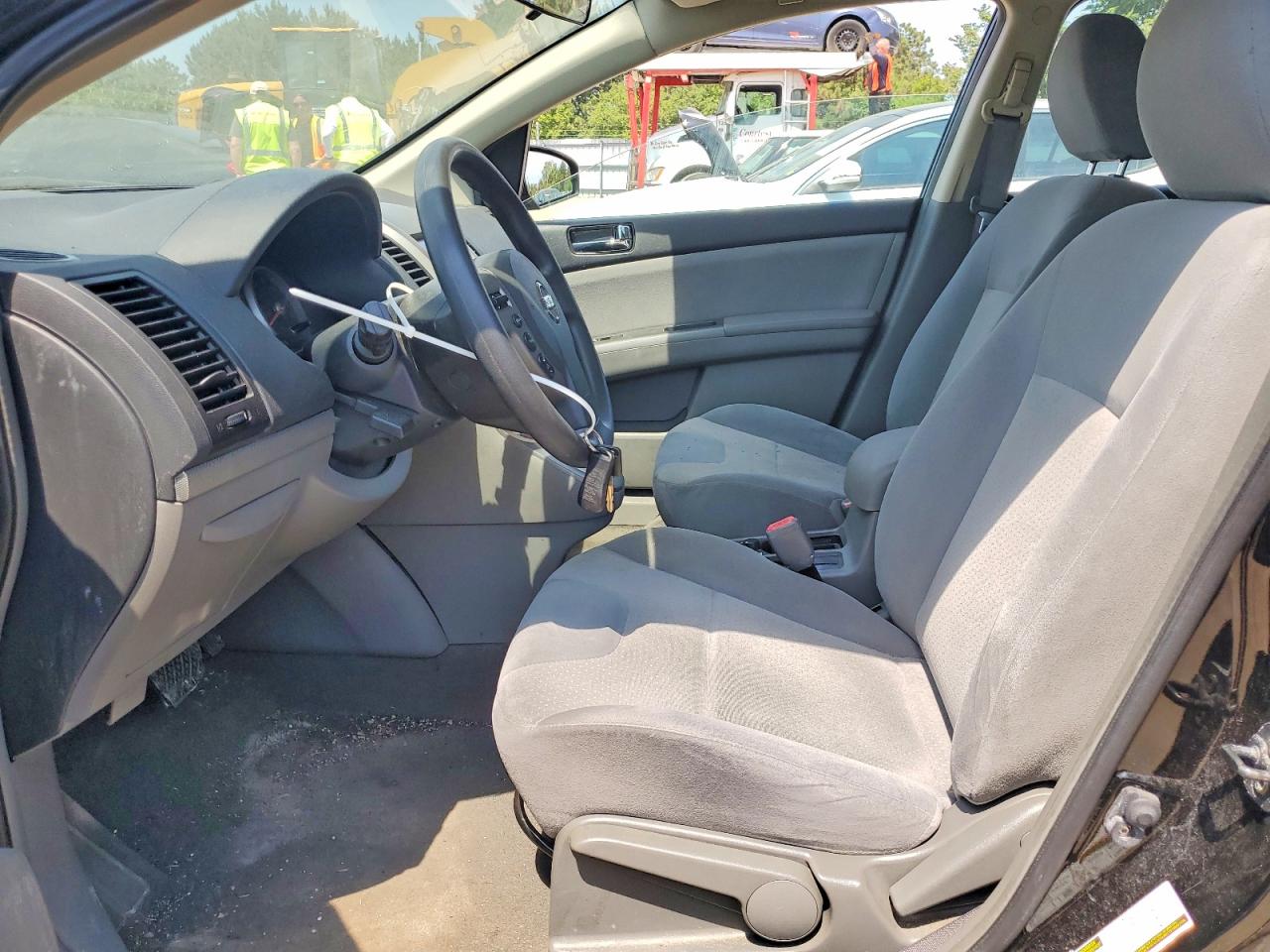 Nissan Sentra 2.0