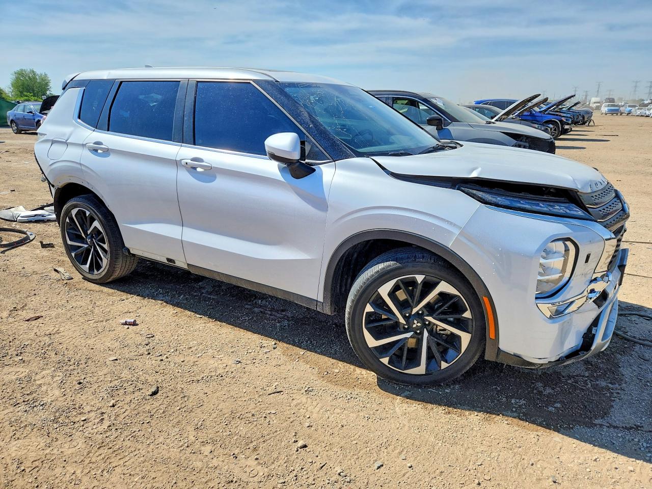 Mitsubishi Outlander Se