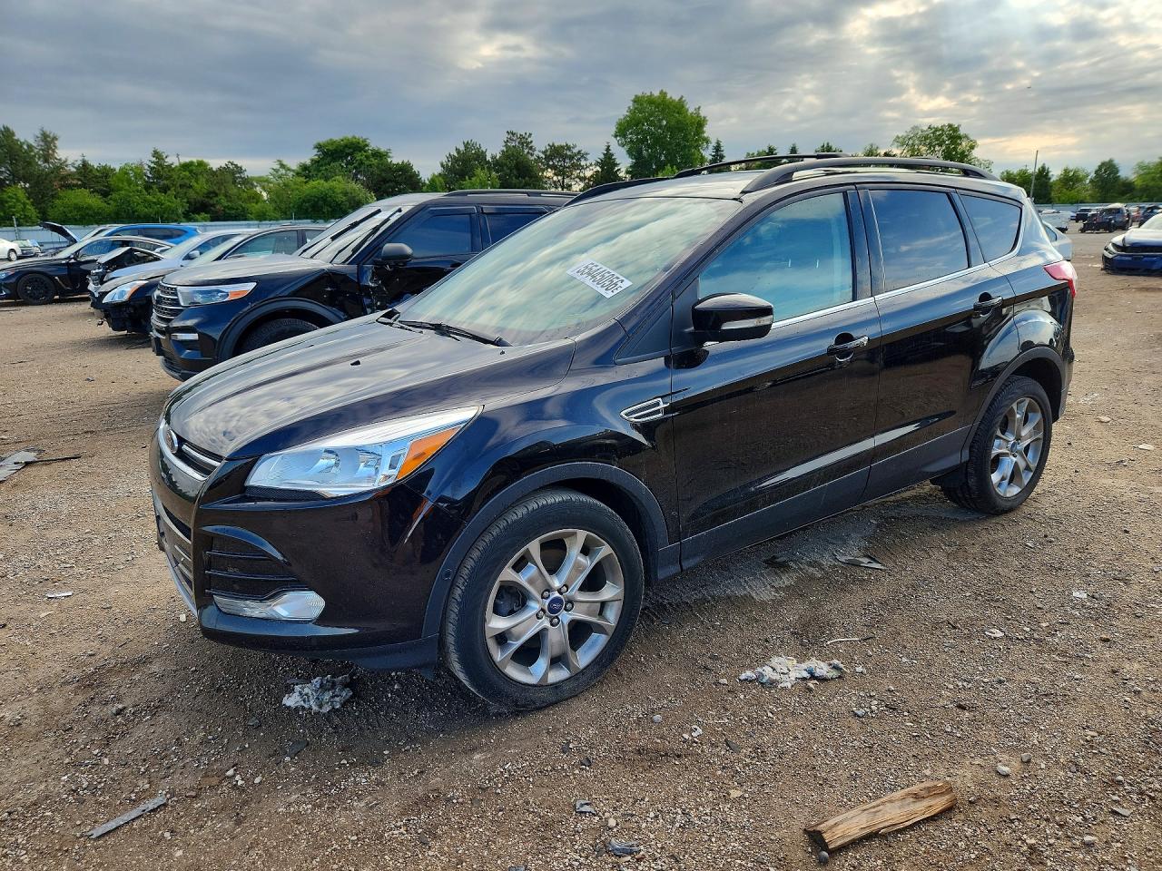 Salvage Ford Escape Image