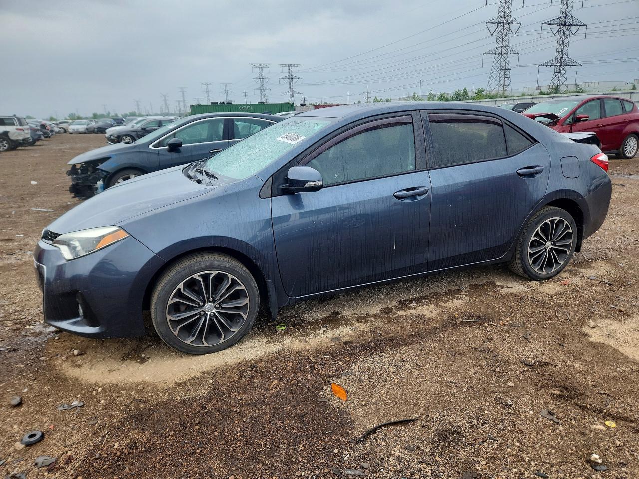 Salvage Toyota Corolla Image