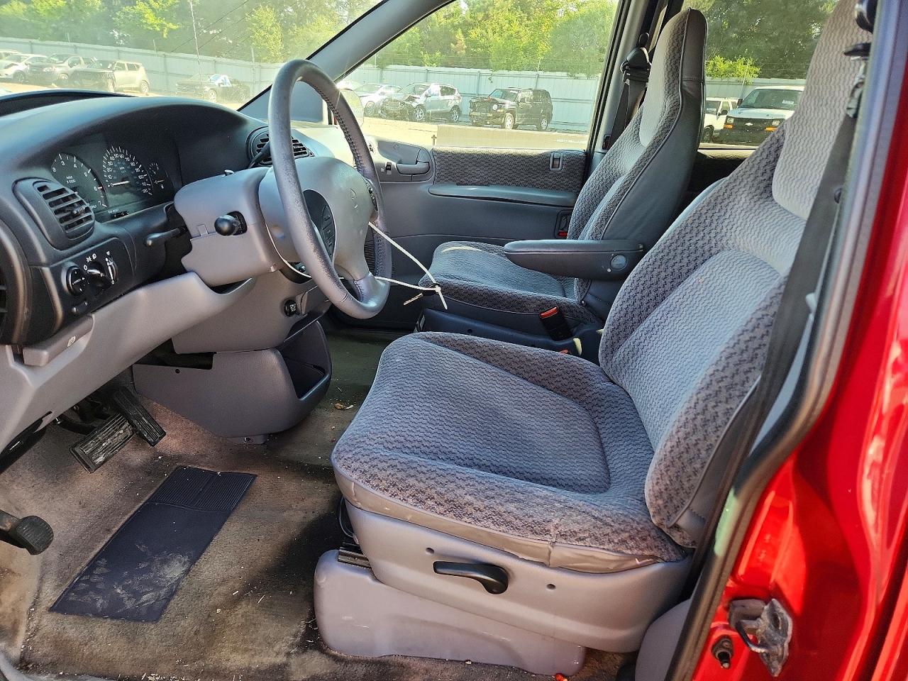 Dodge Caravan Se