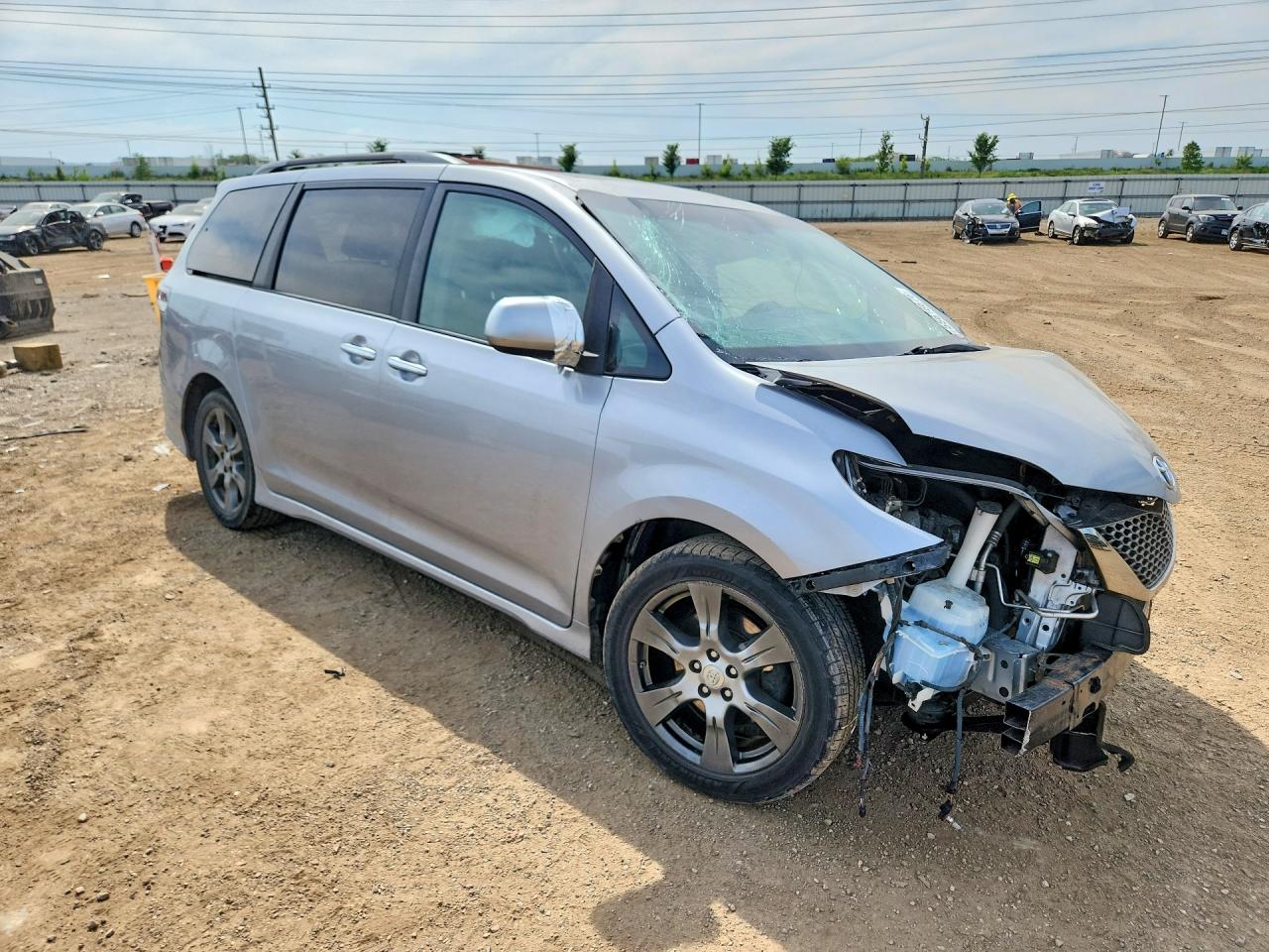 Toyota Sienna Se