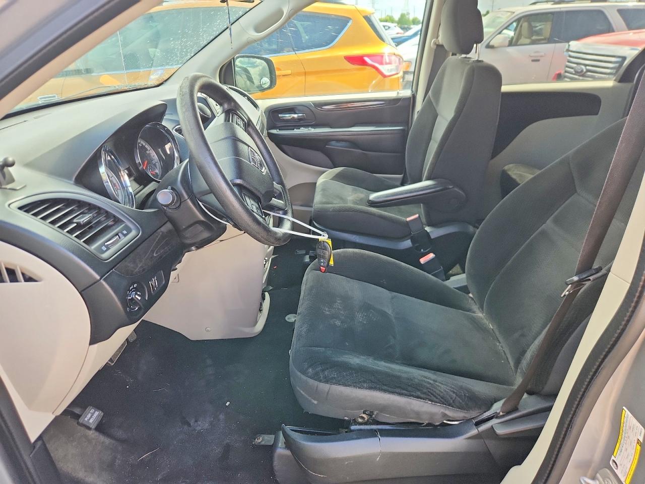 Dodge Caravan Se