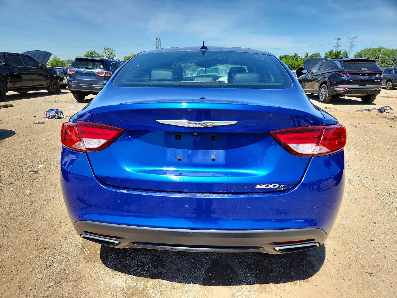 Chrysler 200 S