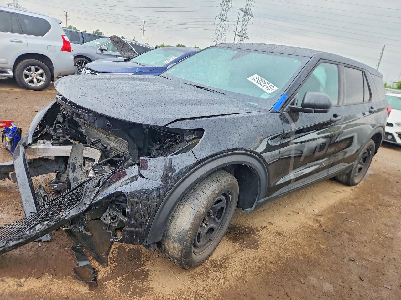 Salvage Ford Explorer Image