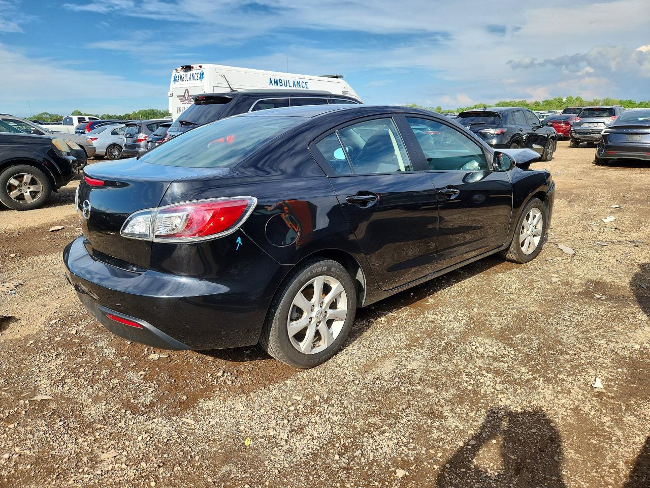 Mazda 3 I