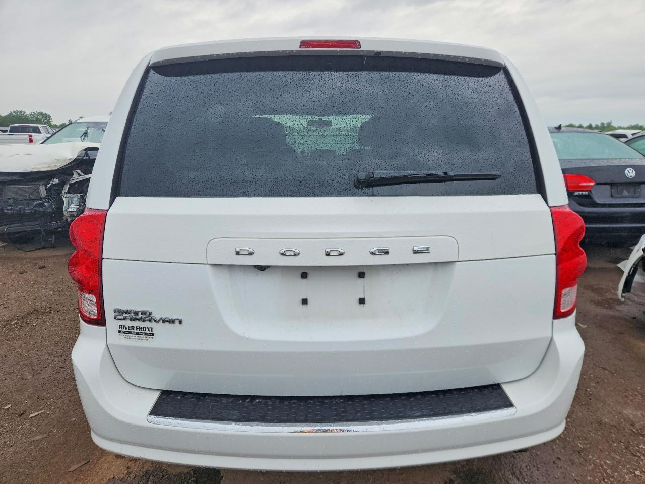 Dodge Caravan Se