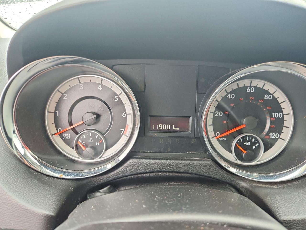 Dodge Caravan Se