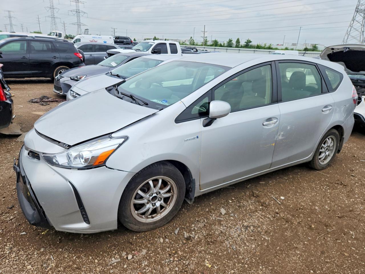 Salvage Toyota Prius Image