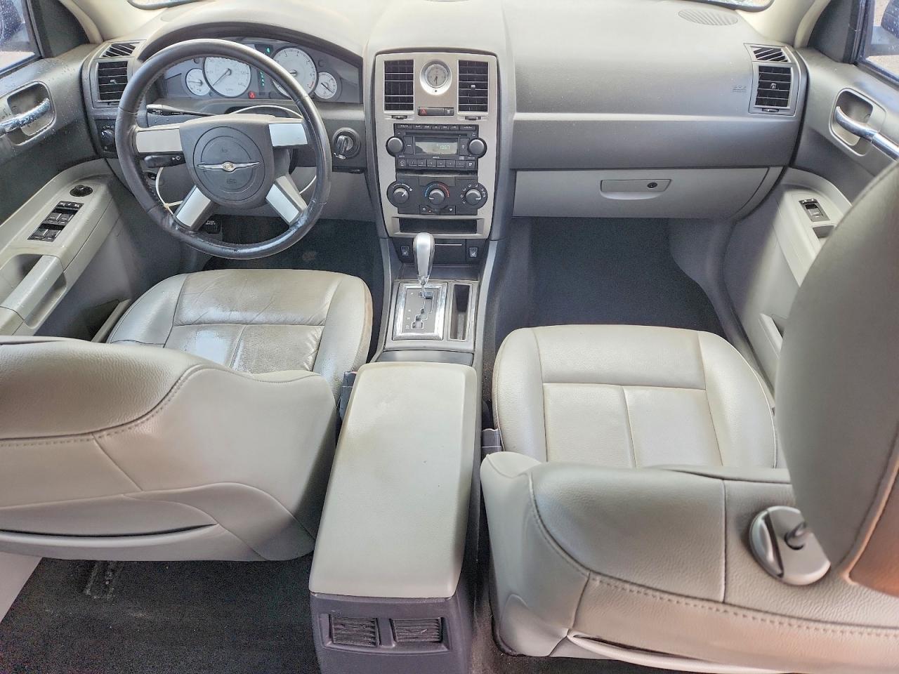 Chrysler 300 Touring