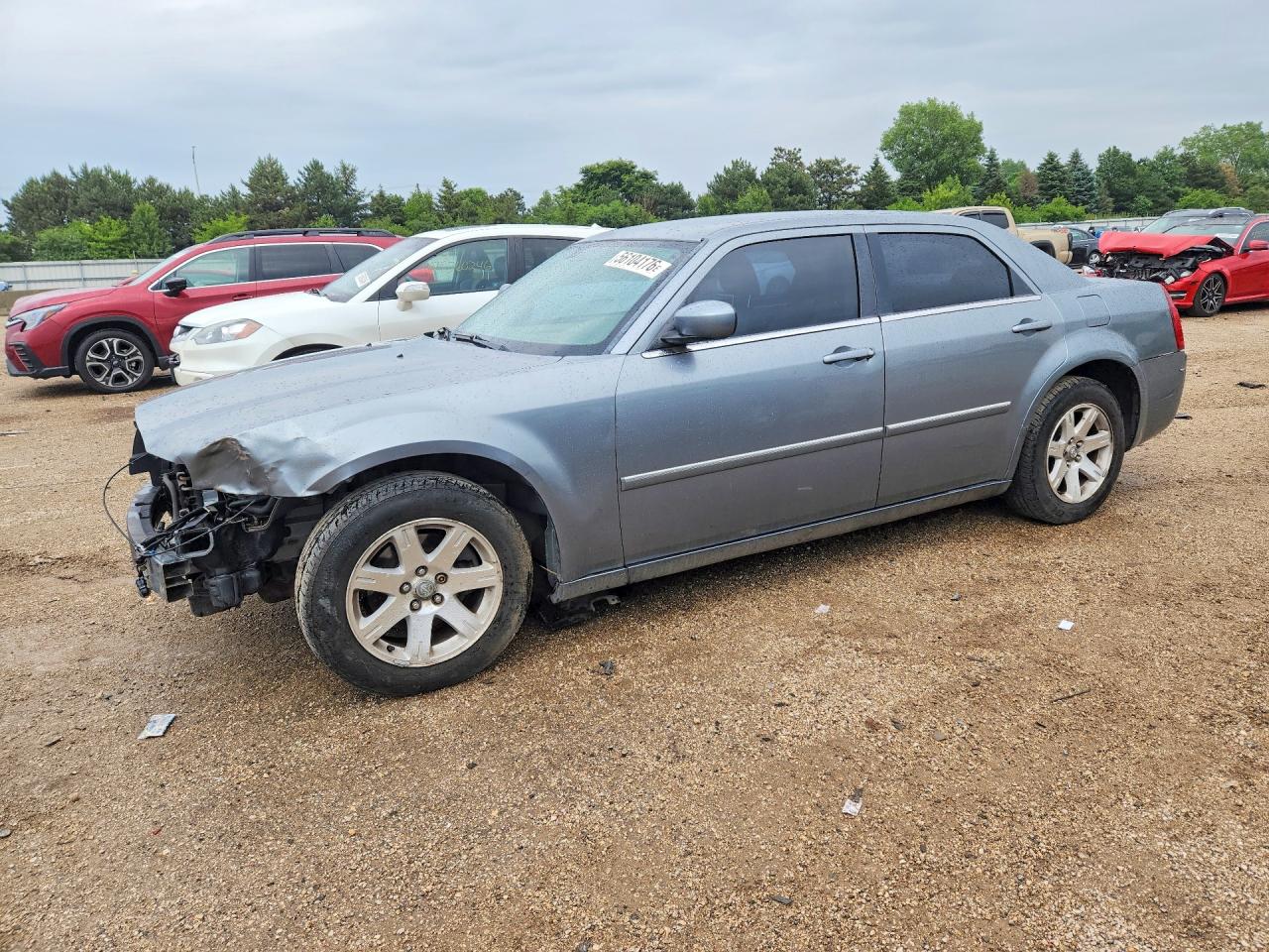 Salvage Chrysler 300 Image