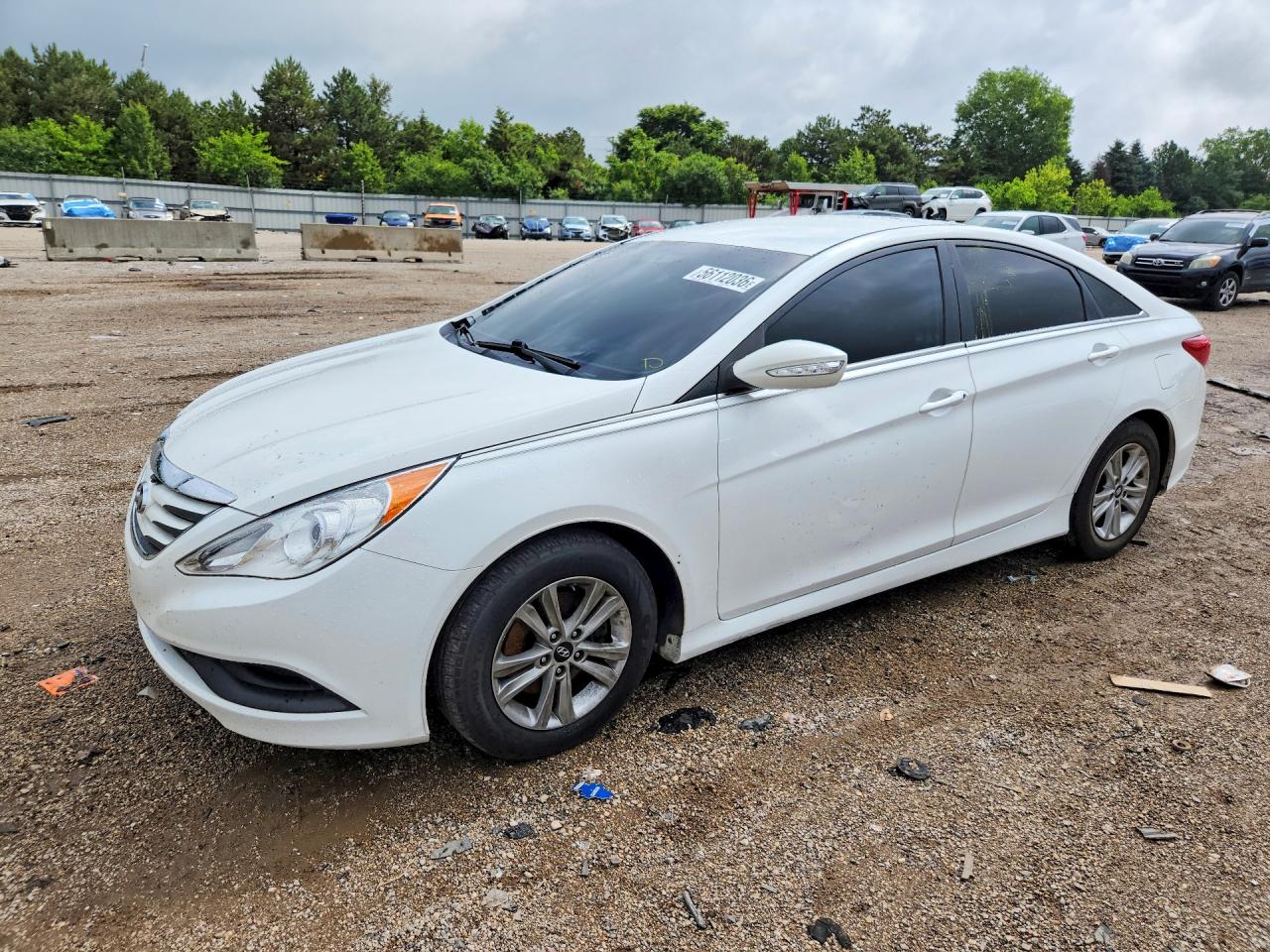 Salvage Hyundai SONATA Image