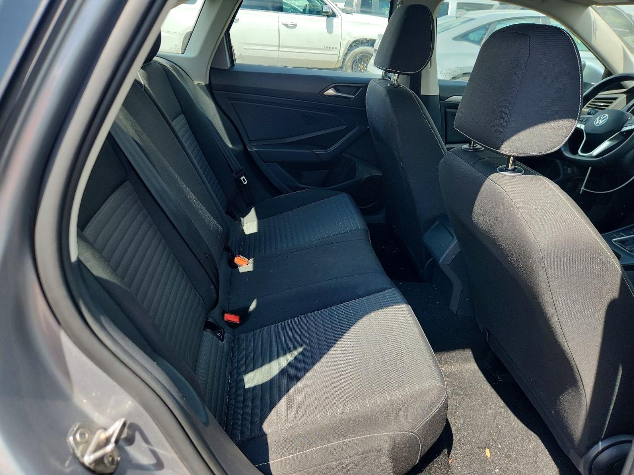 Volkswagen Jetta S