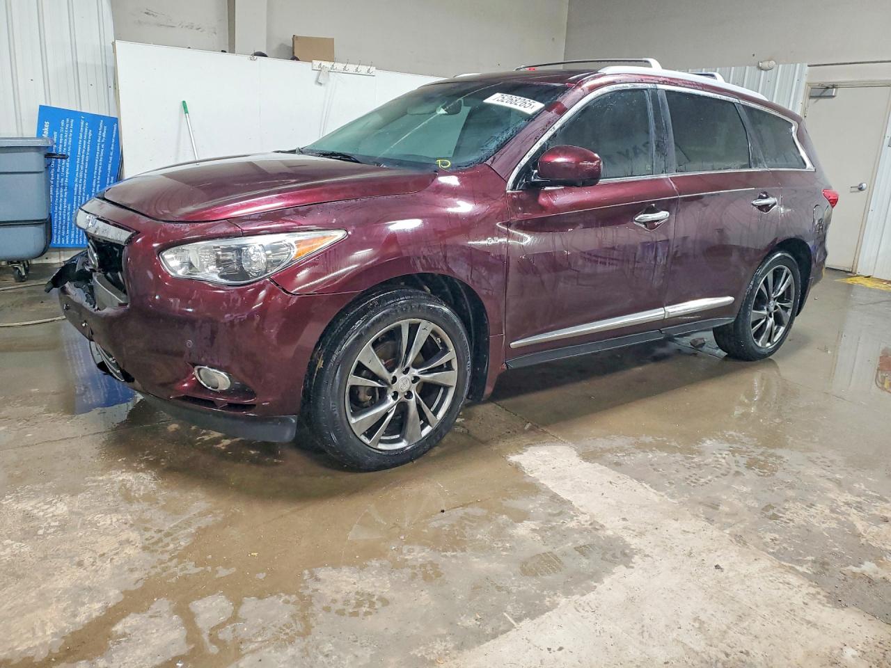 Salvage INFINITI Qx Image