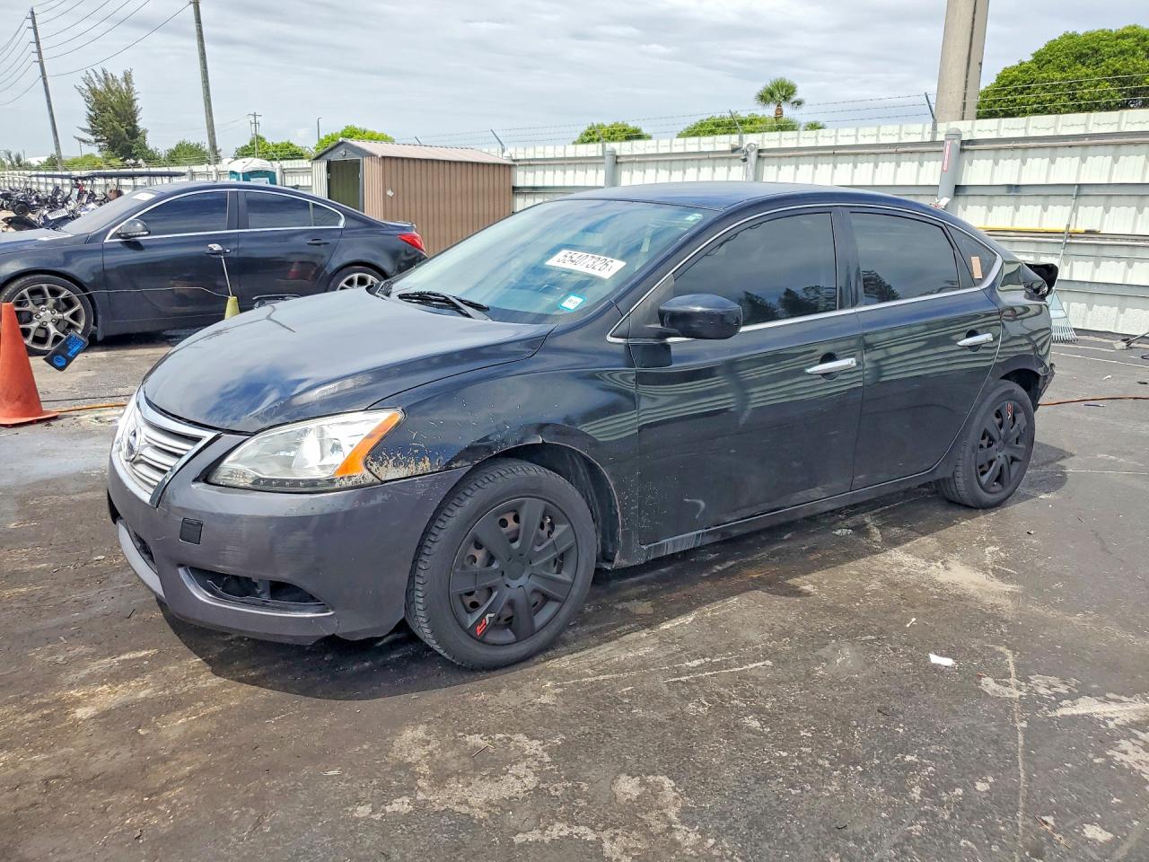 Salvage Nissan Sentra Image