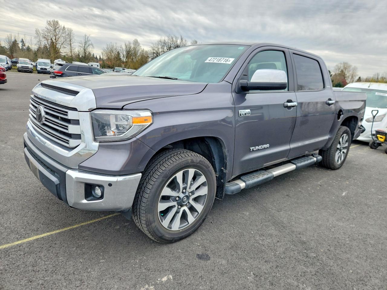 Salvage Toyota Tundra Image