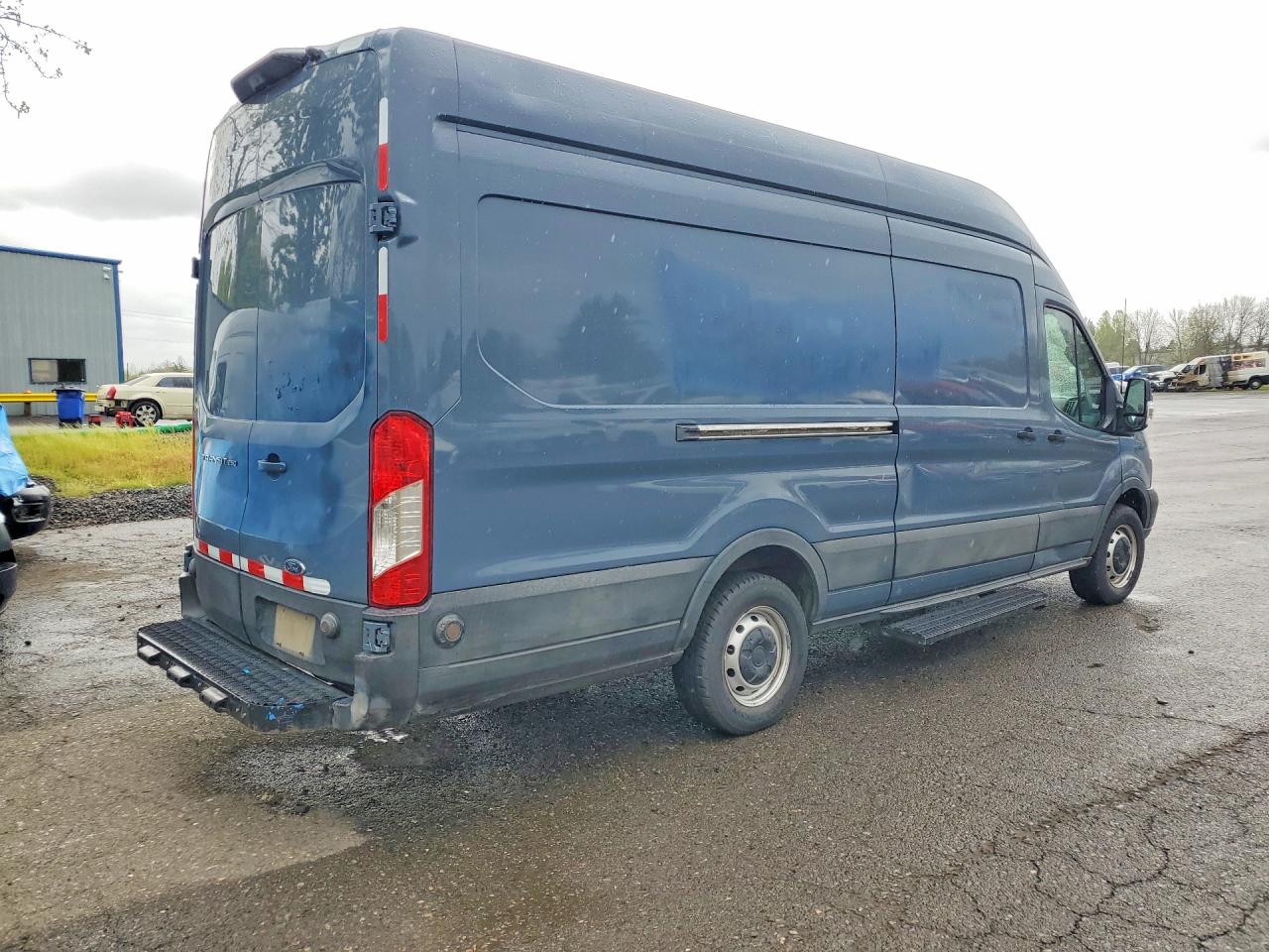Ford Transit T-250