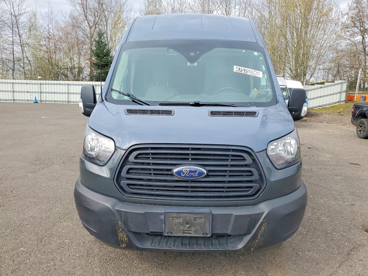 Ford Transit T-250