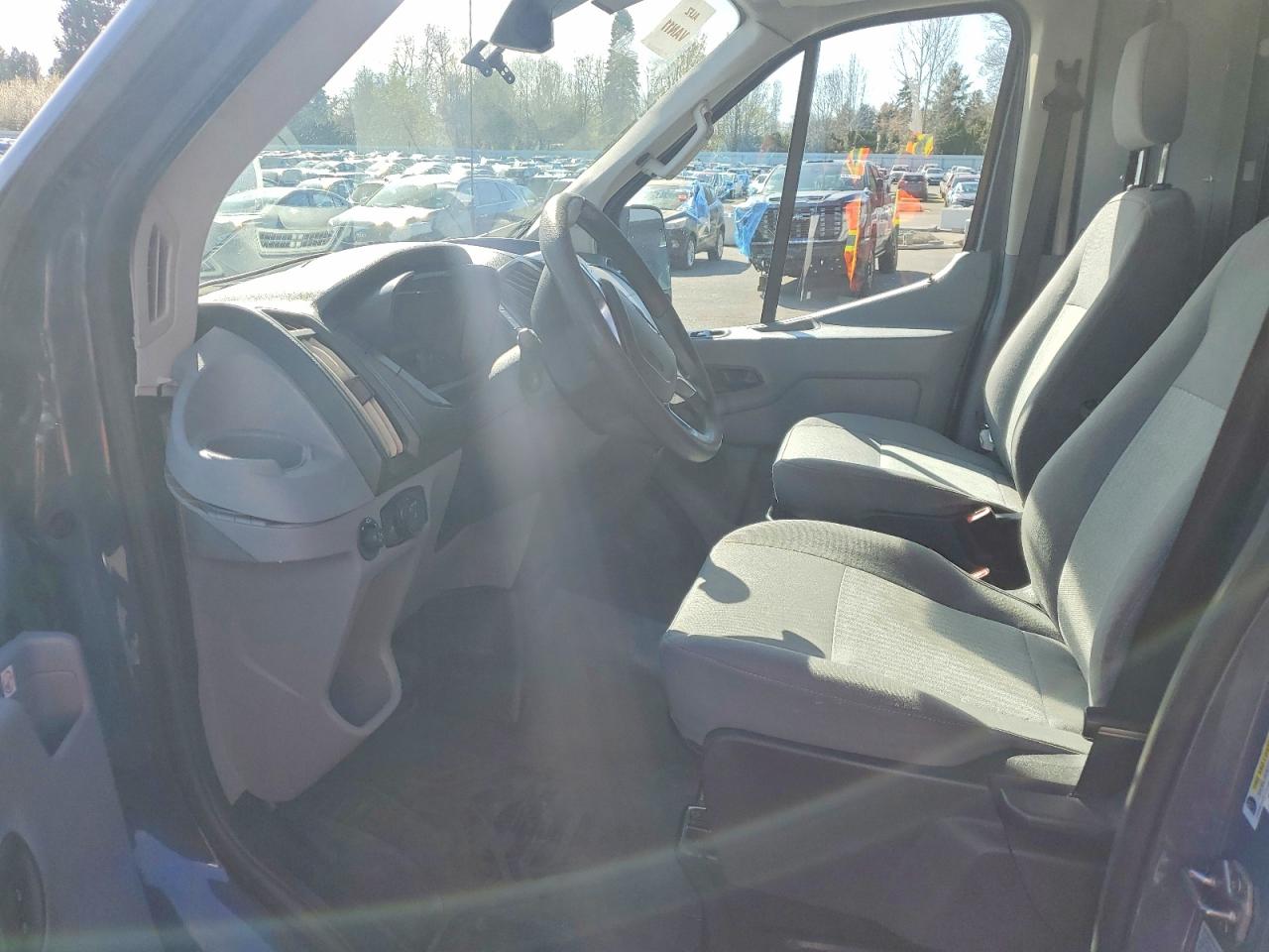 Ford Transit T-250
