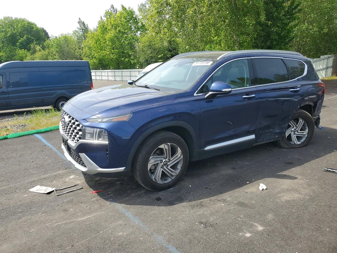 Salvage Hyundai SANTA FE Image