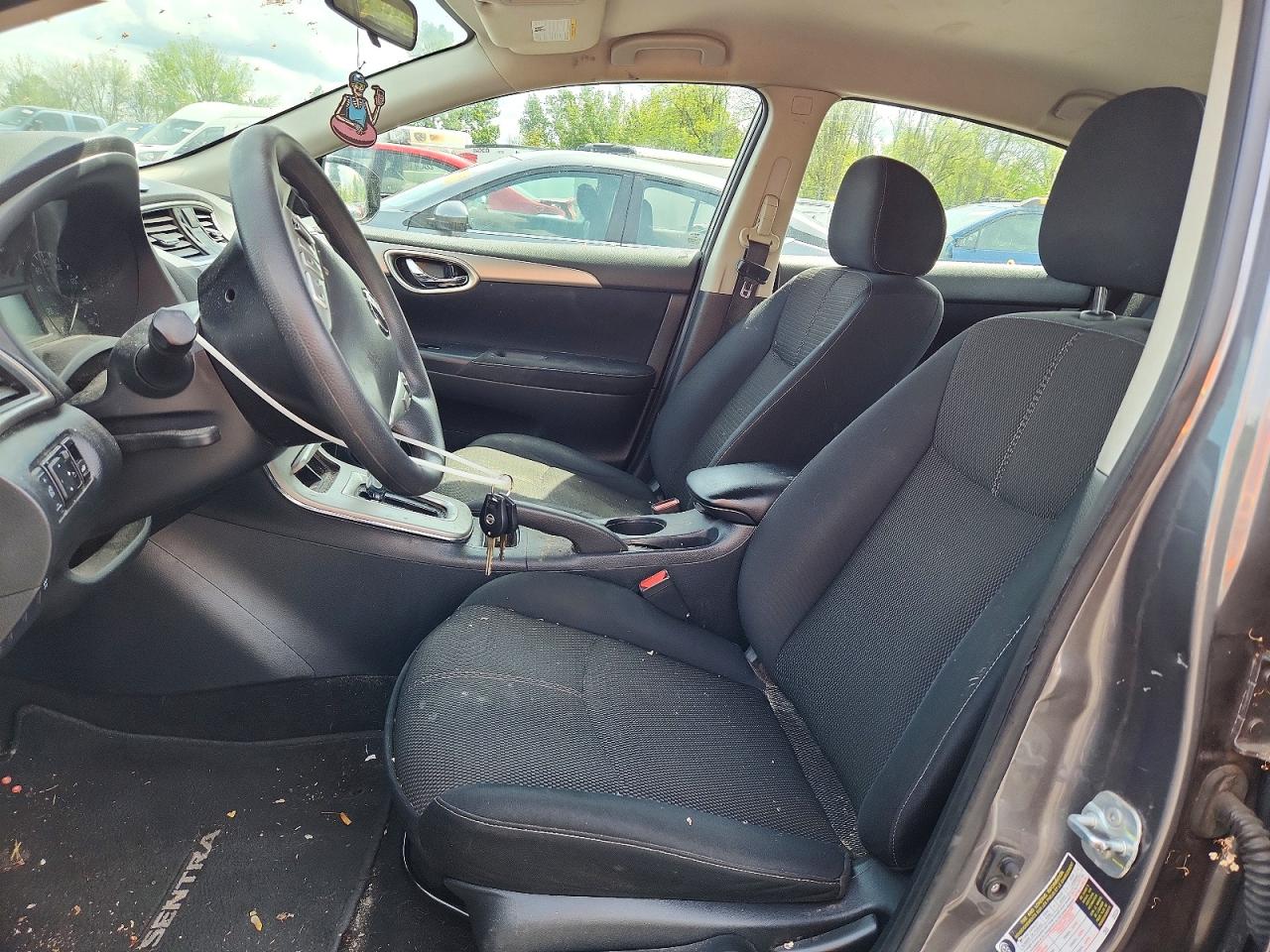 Nissan Sentra S