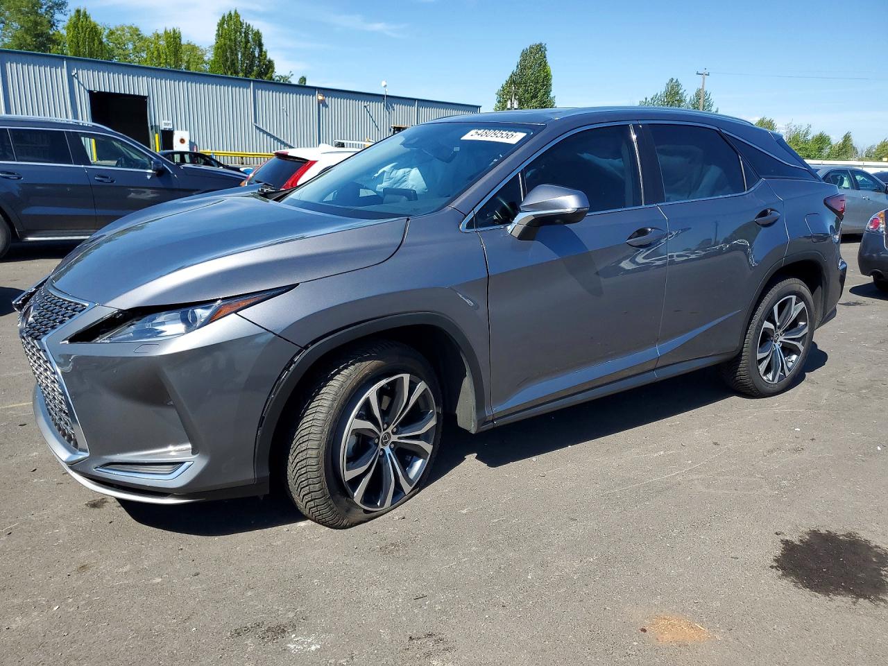 Salvage Lexus RX Image